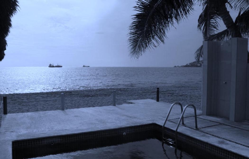 Manzanillo Pied A Terre Hotell Exteriör bild